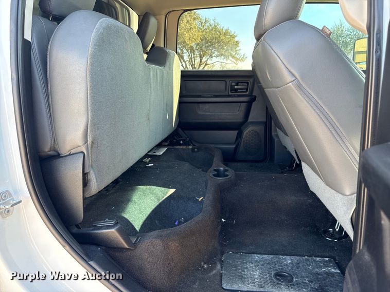 image for item EU7368 2018 RAM 2500 Crew Cab pickup truck