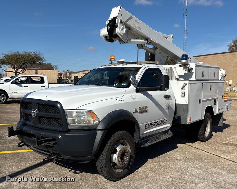 image for item EU7369 2016 RAM 5500 bucket truck