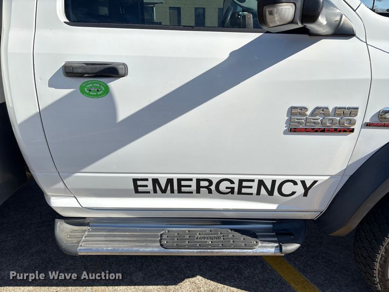 image for item EU7369 2016 RAM 5500 bucket truck