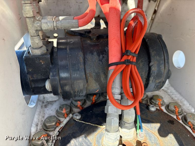 image for item EU7369 2016 RAM 5500 bucket truck