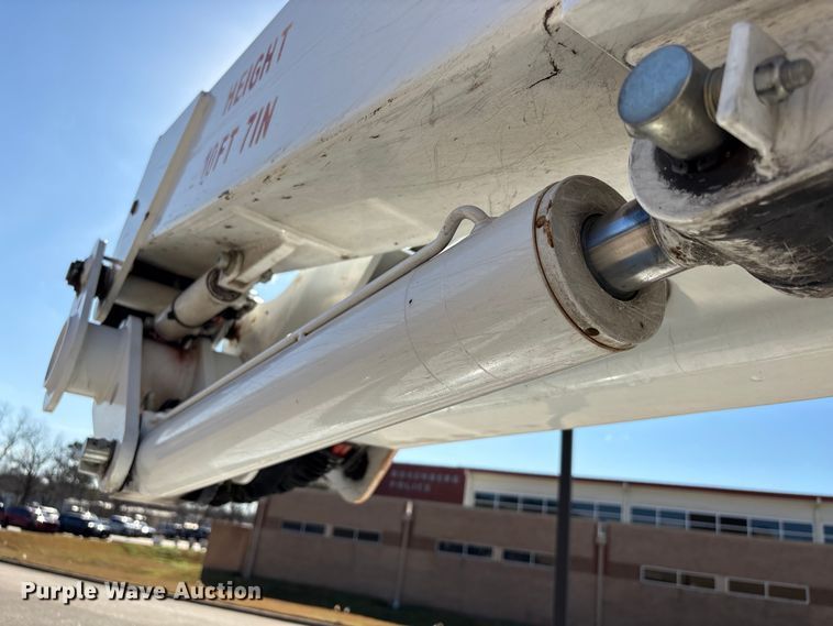 image for item EU7369 2016 RAM 5500 bucket truck