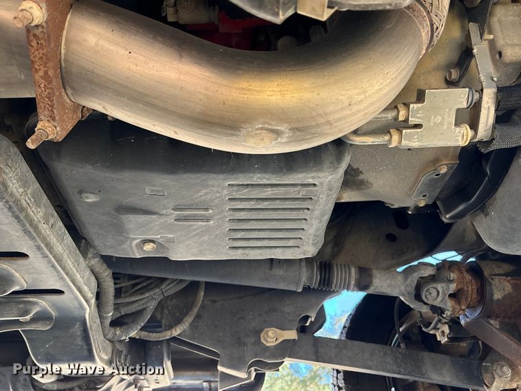 image for item EU7369 2016 RAM 5500 bucket truck