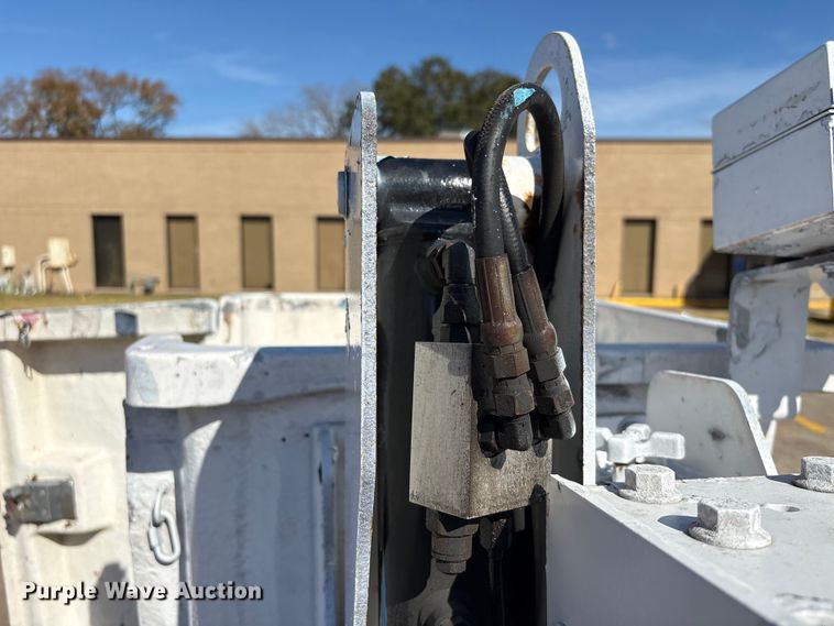 image for item EU7370 2015 RAM 3500 bucket truck