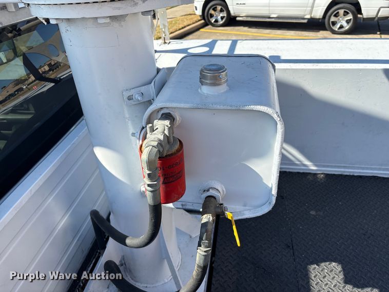 image for item EU7370 2015 RAM 3500 bucket truck