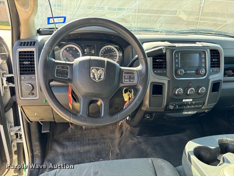 image for item EU7370 2015 RAM 3500 bucket truck