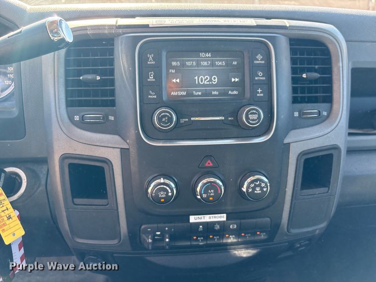 image for item EU7370 2015 RAM 3500 bucket truck