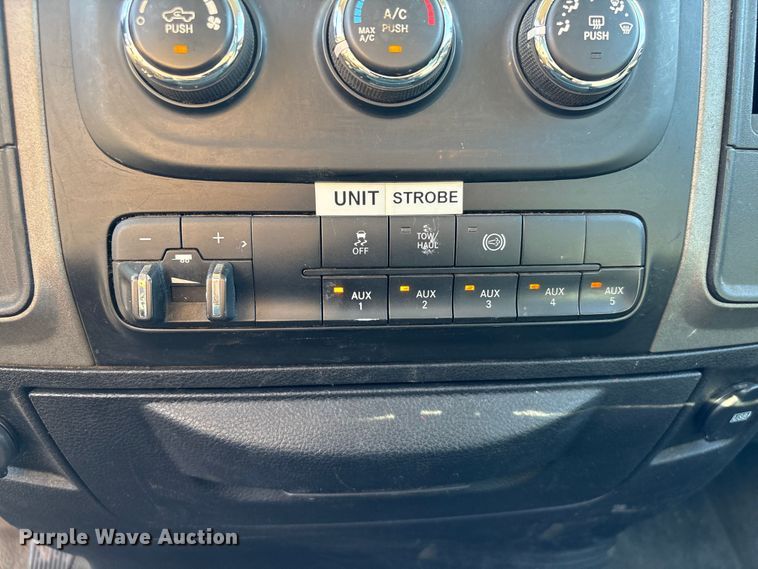 image for item EU7370 2015 RAM 3500 bucket truck