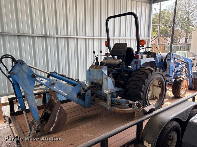 image for item EU7405 New Holland TC30 MFWD tractor