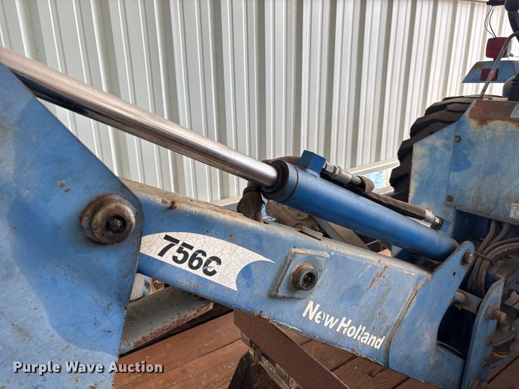 image for item EU7405 New Holland TC30 MFWD tractor