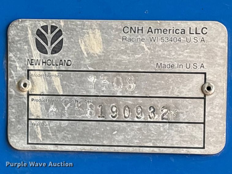 image for item EU7405 New Holland TC30 MFWD tractor