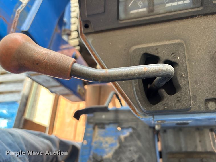 image for item EU7405 New Holland TC30 MFWD tractor