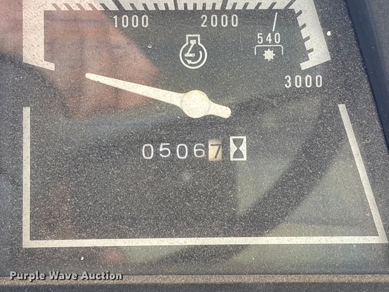 image for item EU7405 New Holland TC30 MFWD tractor