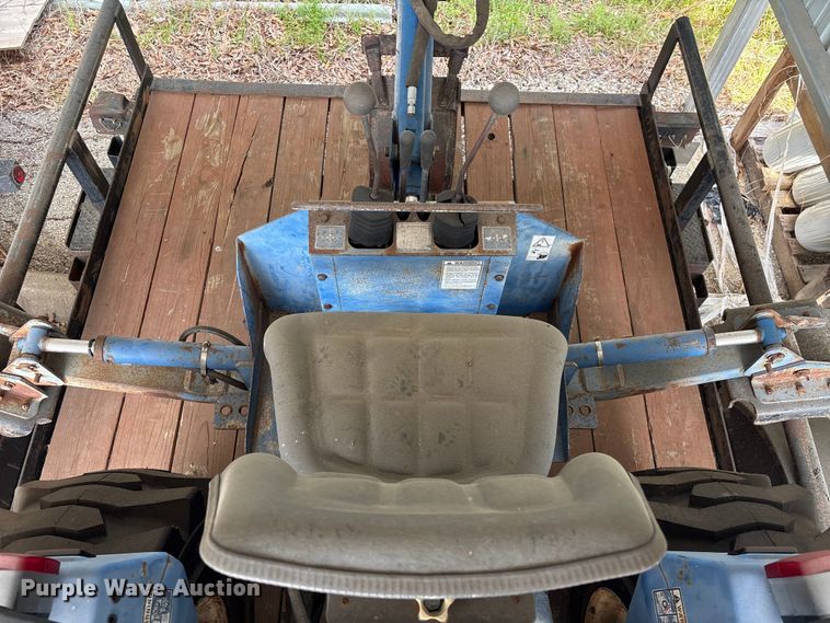 image for item EU7405 New Holland TC30 MFWD tractor