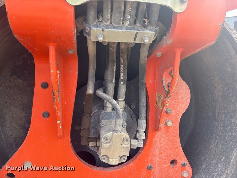 image for item EV2675 2016 Hamm HD 13i VV double drum roller