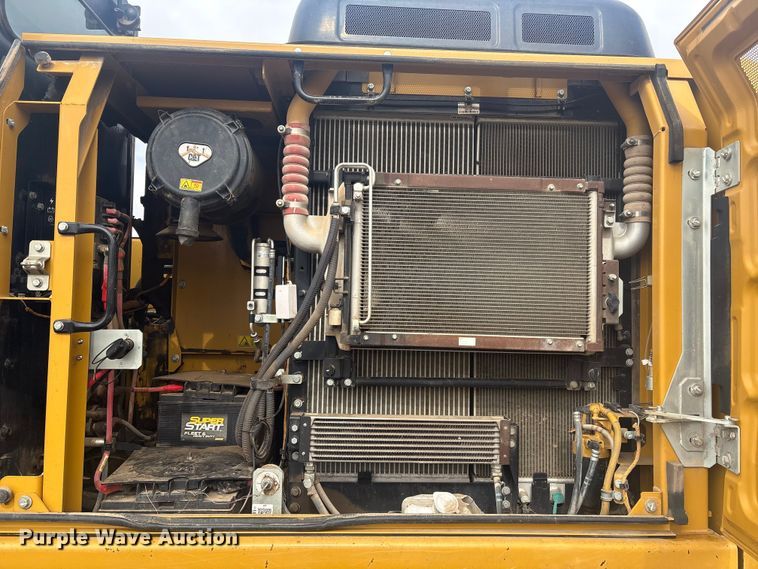 image for item EV2676 2014 Caterpillar 320EL excavator