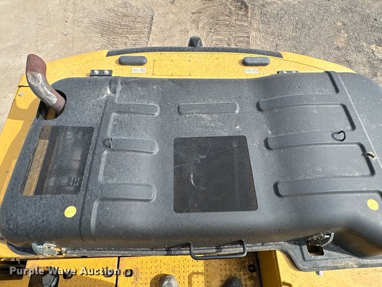 image for item EV2676 2014 Caterpillar 320EL excavator
