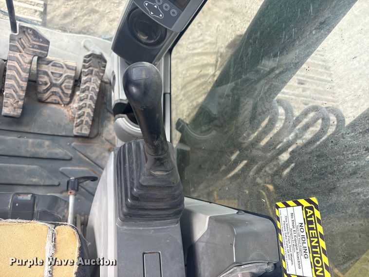 image for item EV2676 2014 Caterpillar 320EL excavator