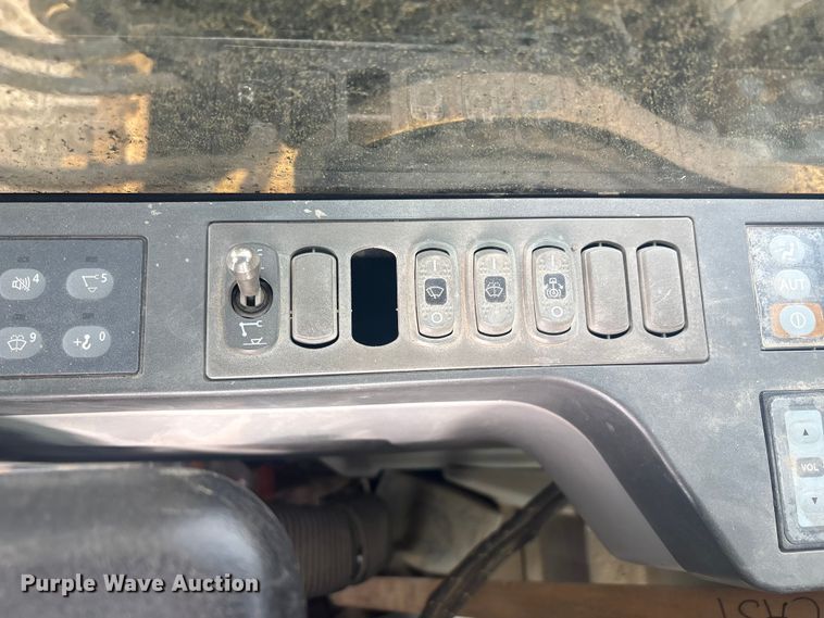 image for item EV2676 2014 Caterpillar 320EL excavator