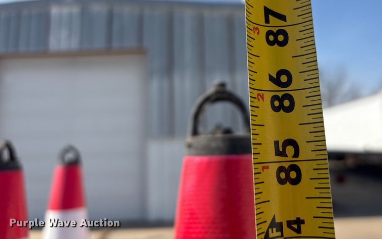 image for item EV2707 (250) IRanch traffic cones