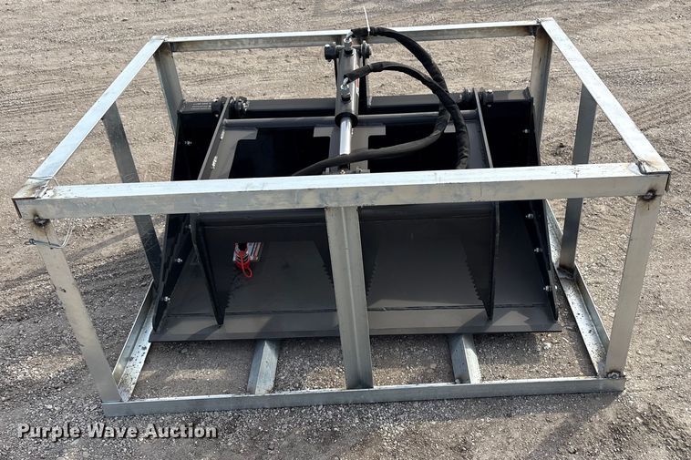 image for item EV2713 2025 Land Honor MGB-72-44W compact utility loader grapple bucket