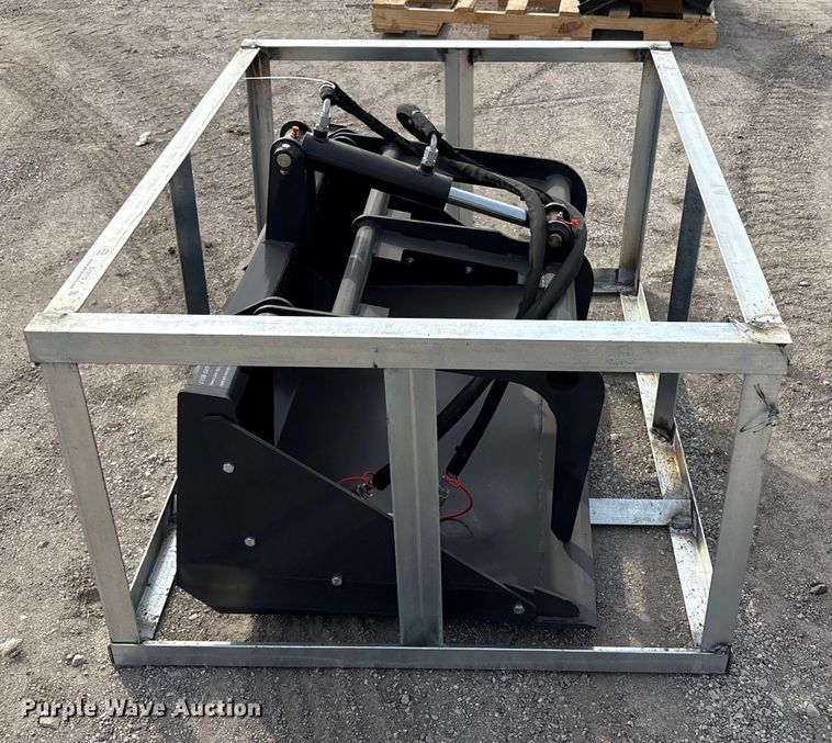 image for item EV2713 2025 Land Honor MGB-72-44W compact utility loader grapple bucket