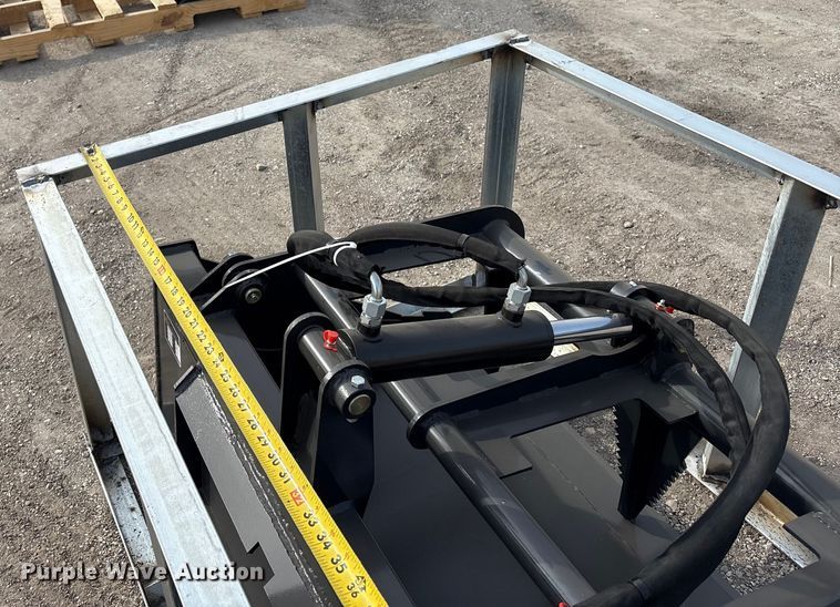 image for item EV2713 2025 Land Honor MGB-72-44W compact utility loader grapple bucket