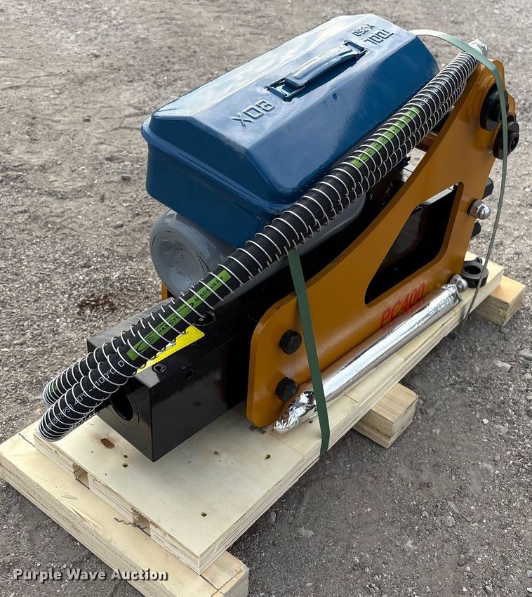 image for item EV2718 2025 PC400 breaker