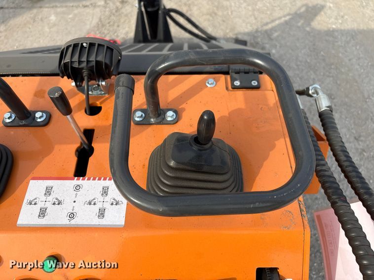 image for item EV2719 2025 Arteer QB-480 compact utility loader