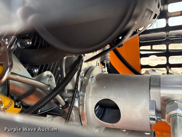 image for item EV2719 2025 Arteer QB-480 compact utility loader