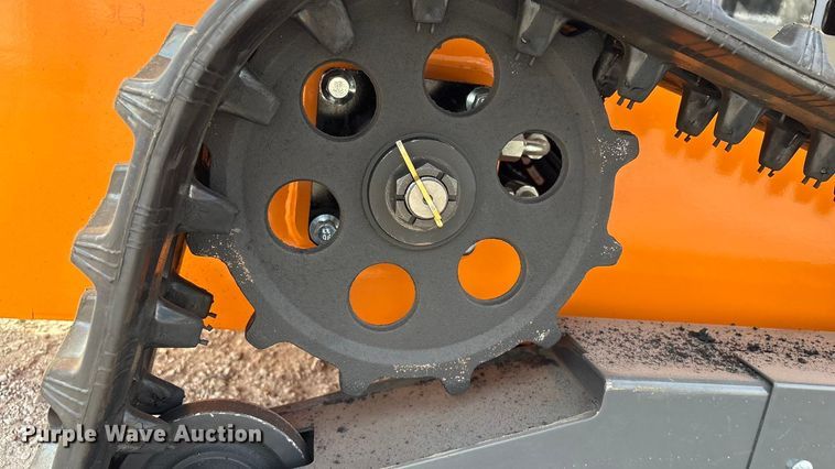 image for item EV2719 2025 Arteer QB-480 compact utility loader