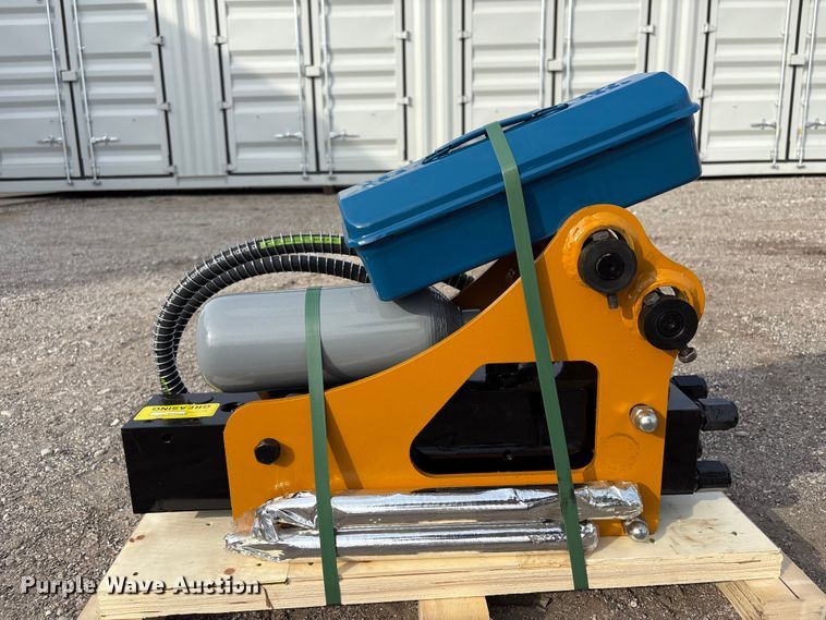 image for item EV2721 2025 PC400 breaker