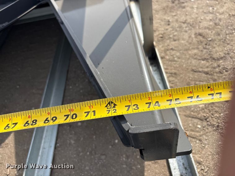 image for item EV2725 2025 Arteer HDBC-72W skid steer brush mower