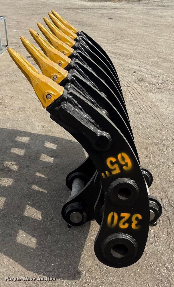 image for item EV2726 2025 Arteer ART-RFC320 wheel loader rake