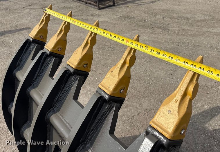 image for item EV2726 2025 Arteer ART-RFC320 wheel loader rake