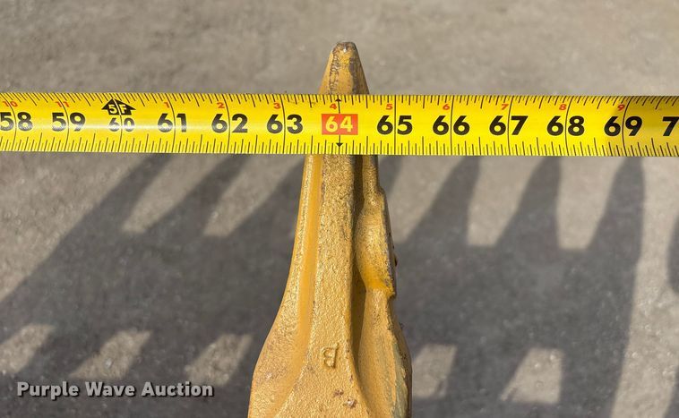 image for item EV2726 2025 Arteer ART-RFC320 wheel loader rake