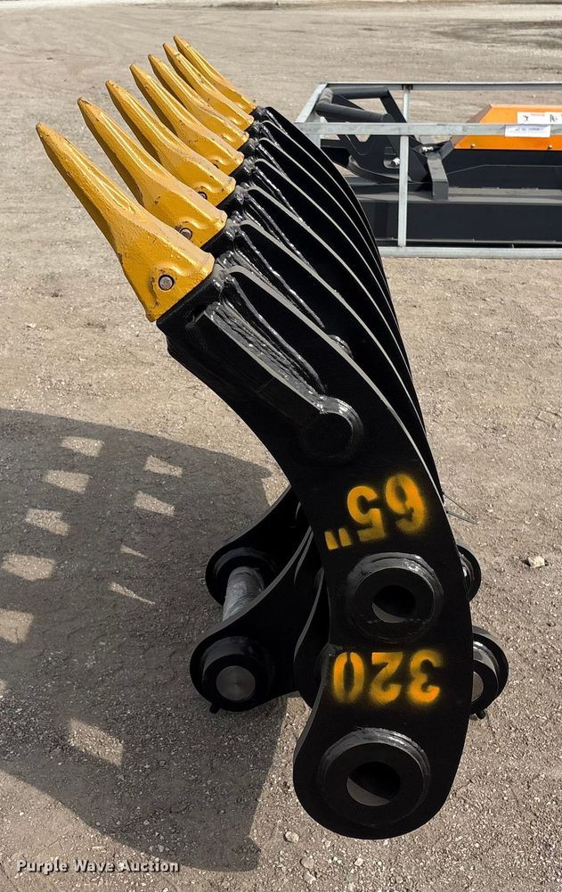 image for item EV2727 2025 Arteer ART-RFC320 wheel loader rake