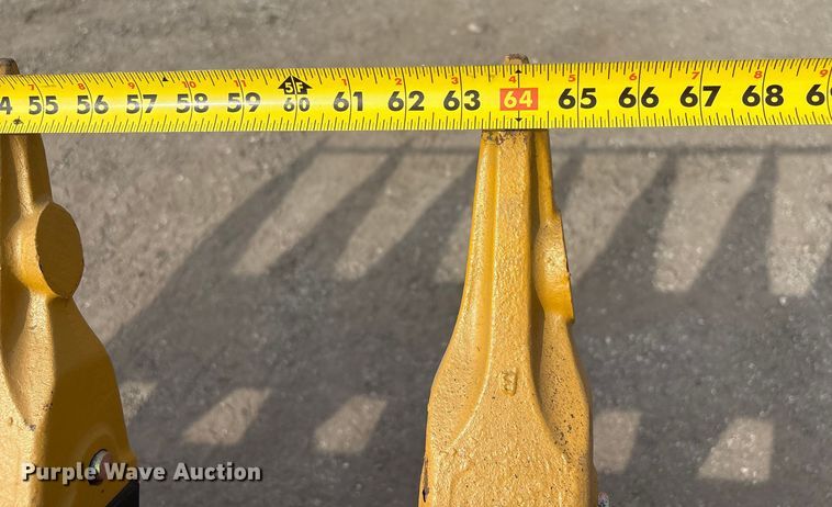 image for item EV2727 2025 Arteer ART-RFC320 wheel loader rake