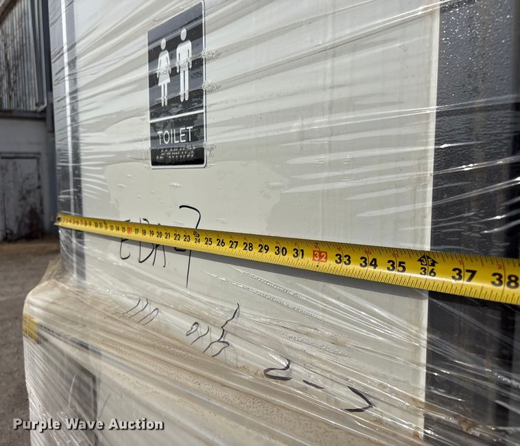 image for item EV2731 Portable bathroom