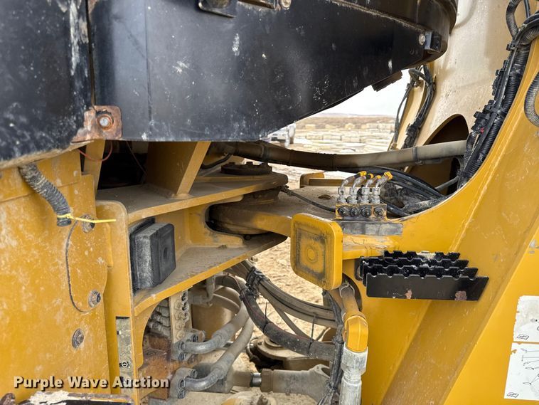 image for item EV6003 2017 Caterpillar 926M high lift wheel loader