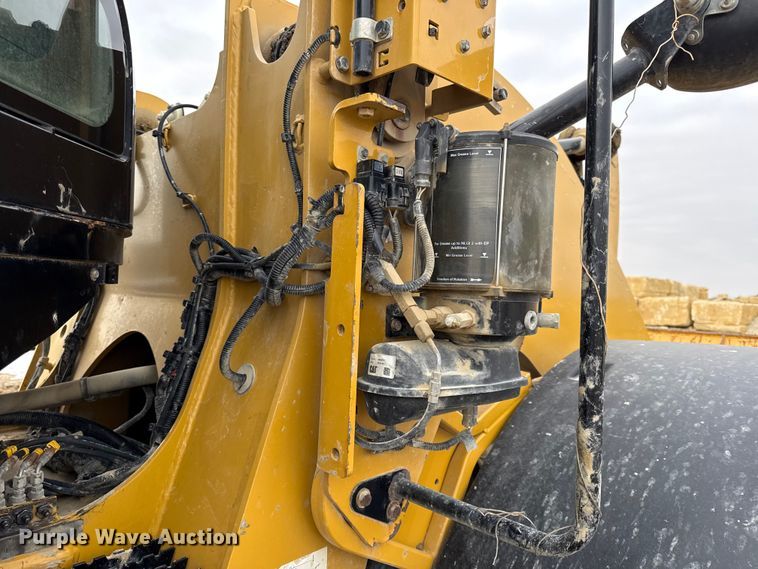 image for item EV6003 2017 Caterpillar 926M high lift wheel loader
