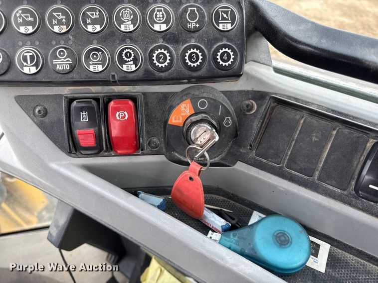 image for item EV6003 2017 Caterpillar 926M high lift wheel loader