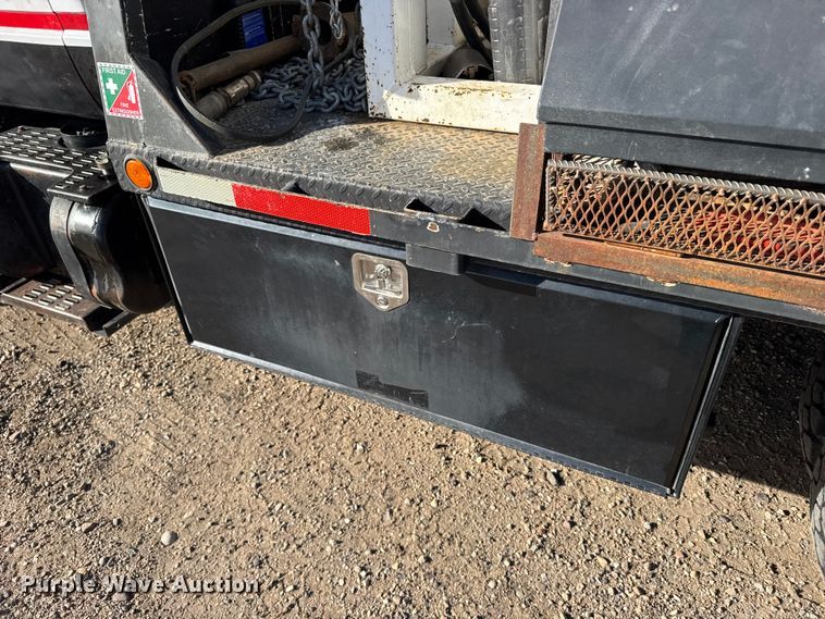 image for item FB0625 1991 Chevrolet C6500 pulling truck