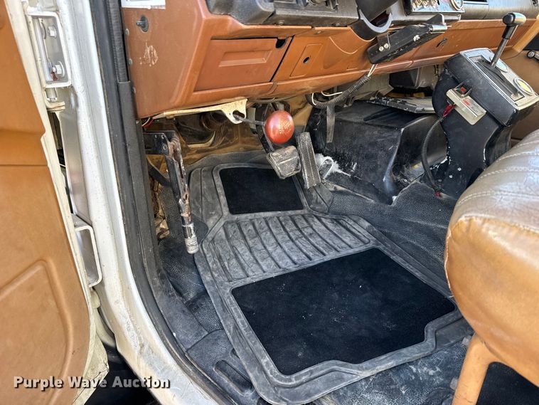 image for item FB0625 1991 Chevrolet C6500 pulling truck