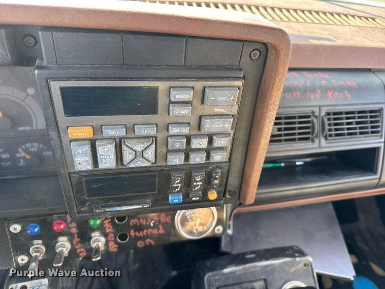 image for item FB0625 1991 Chevrolet C6500 pulling truck