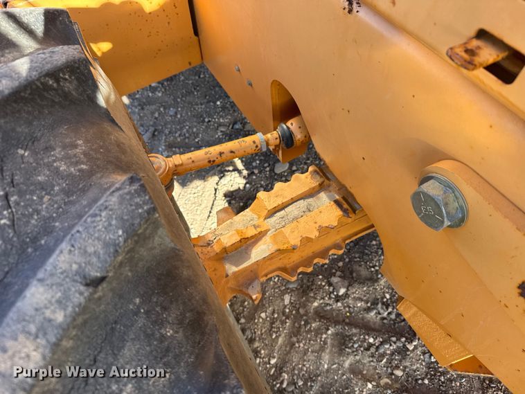 image for item FB0630 2001 Case 960 trencher