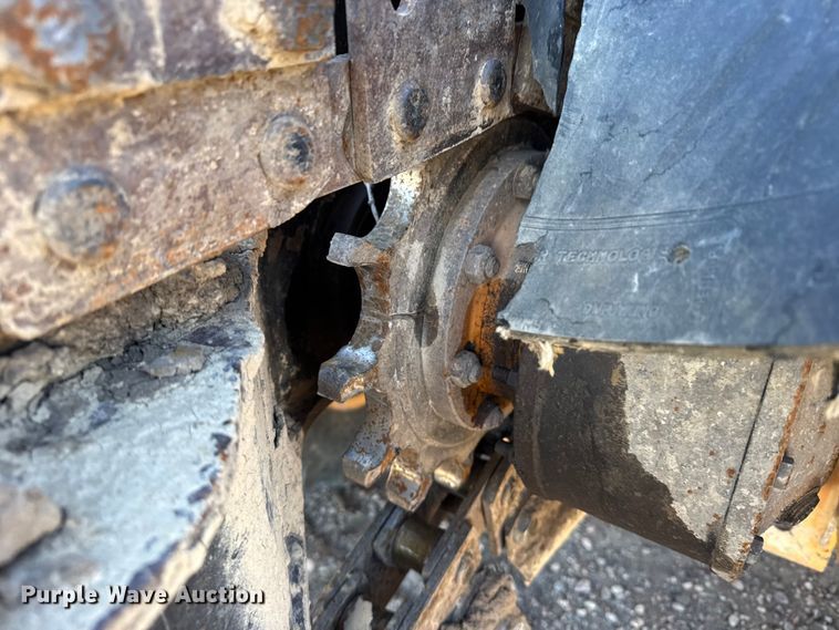 image for item FB0630 2001 Case 960 trencher