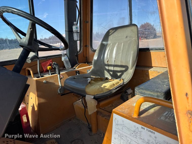 image for item FB0630 2001 Case 960 trencher