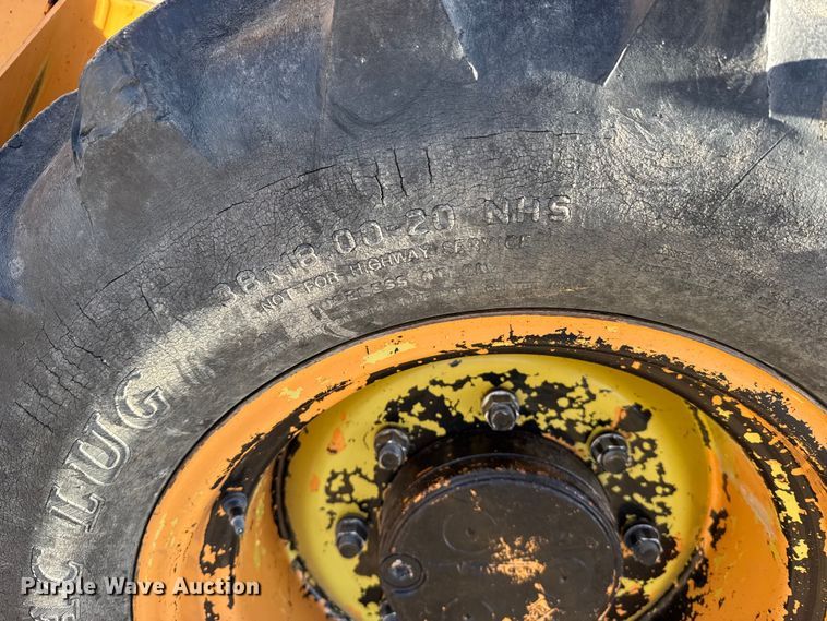 image for item FB0630 2001 Case 960 trencher