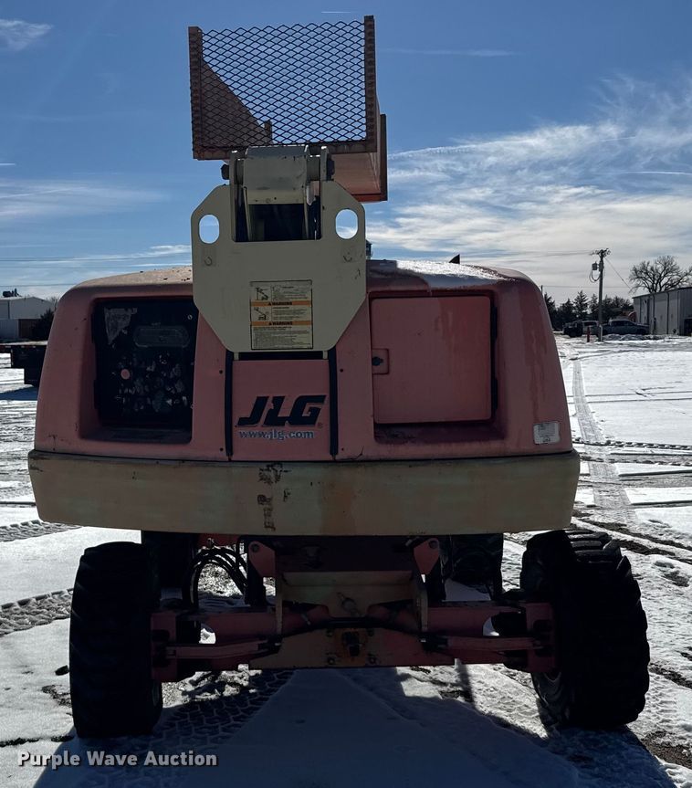image for item FB0637 JLG 400S boom lift