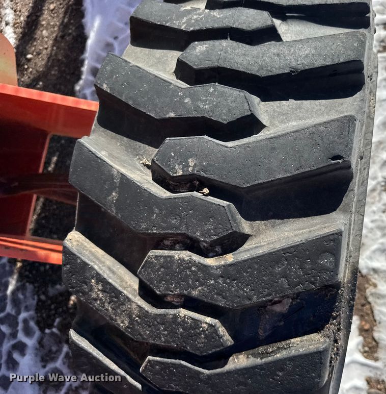 image for item FB0637 JLG 400S boom lift